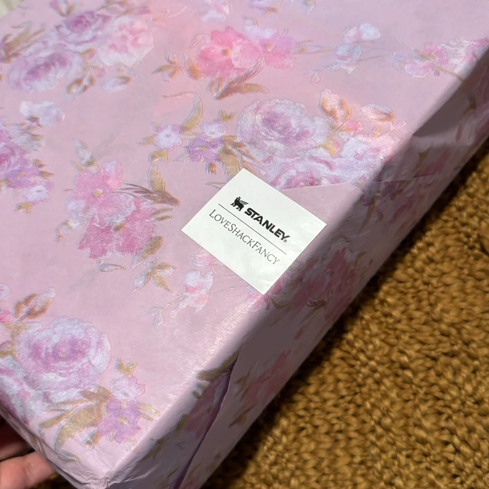 Stanley Pink Floral Gift Box - Picture 2 of 4